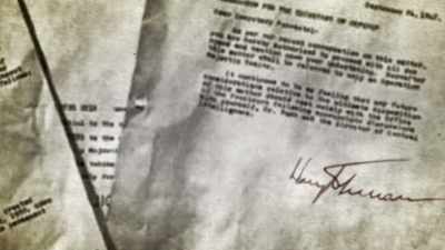 These documents, I become persuaded that
they're talking about something real. - Top Secret UFO Projects Declassified