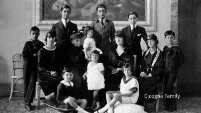 These families have been around
for quite a few centuries. - Who is Ghislaine Maxwell?