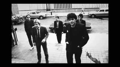 These guys from Toryglen,
they formed this band, you know, - Simple Minds: Everything is Possible