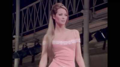 These models were very strong
in the way they strutted out. - The Super Models