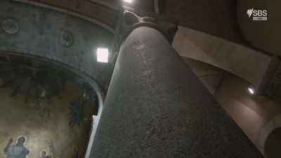 These were originally
nine metres tall - Roman Megastructures