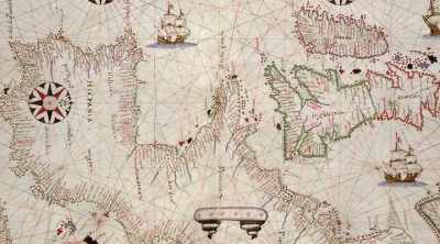 These rhumb lines are 16 lines
emanating from a central point, - Mysteries of the Deep