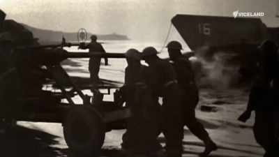 These two guns rained shells down
on 70,000 Allied troops, - Guns That Changed The Game