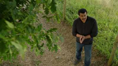 They act as if they understand
that it matters what's true. - Cosmos: Possible Worlds