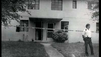 THEY ACTUALLY FORCE ENTRY
SOMEHOW TO HER APARTMENT. - Evil Lives Here: Shadows Of Death