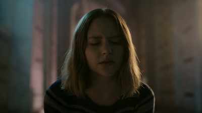 They also shared a heart defect, - Light as a Feather