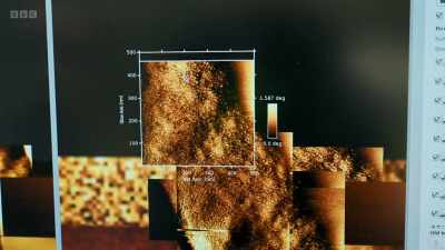 They are most effective at seeing
features on a flat surface. - Secrets of Size: Atoms to Supergalaxies