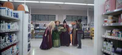 They beckon thee. Sisters. - Hocus Pocus 2