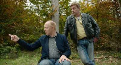 They were both hit from behind
from behind, - Kaiserschmarrndrama