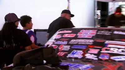They can do whatever they
want, there's no rules against it - Street Outlaws No Prep Kings Team Attack