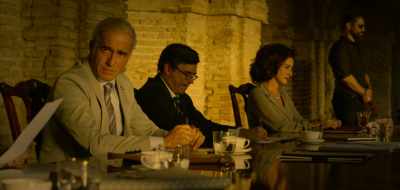 They come
because the people at the next table - White Lines