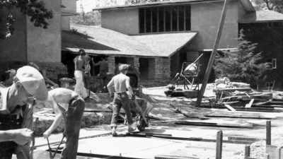 They were cooking and cleaning, - Frank Lloyd Wright: The Man Who Built America