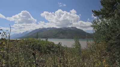 They could see the
islands in the distance, - Yellowstone: One-Fifty