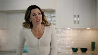 - They could've followed her!
Jack, I have a bad feeling. - Deadly Wives Club