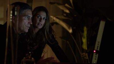 They deleted Dana's
e-mail and browser history. - Person of Interest