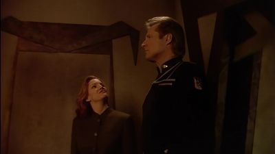 They designed this part of the complex
specifically for us. - Babylon 5