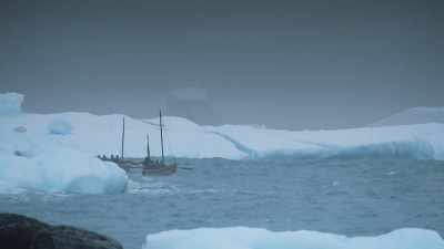 They were designed to take
someone from ship to shore. - Shackleton: The Greatest Story of Survival