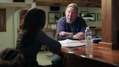 They ended up getting this
knife to Mr. Murray - The Disappearance of Maura Murray