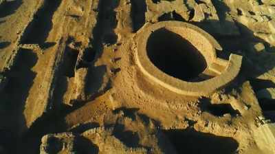 They established these
fortified settlements, - Lost Kingdom of the Black Pharaohs