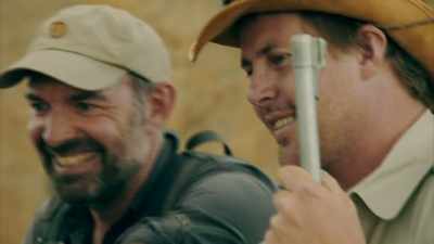 THEY EVEN KILL AND
EAT VENOMOUS SNAKES - Expedition Mungo