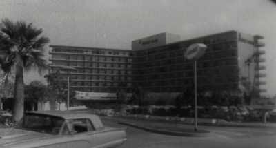 They filled up
the Beverly Hilton Hotel - Albert Brooks: Defending My Life