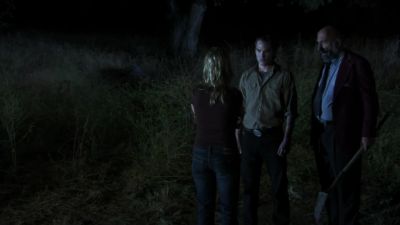 They found each other. - Night of the Living Dead 3D