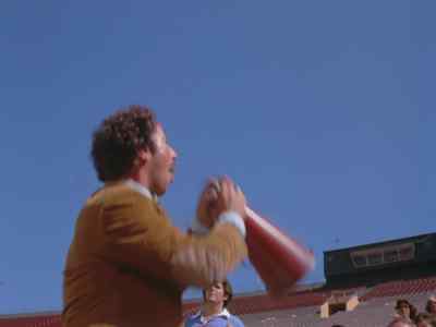 They got a yard for a first down, everyone
thinks they'll make a short-yardage play. - Wonder Woman