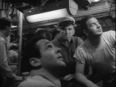 - They got us! - Submarine Command