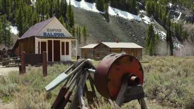 They have several
businesses in the area. - Mysteries of the Abandoned