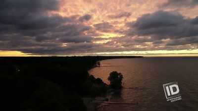 THEY HAVE SUSPECTS,
BUT THERE ARE NEVER ANY CHARGES. - The Lake Erie Murders