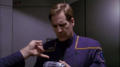 They have two settings Stun and kill - Star Trek: Enterprise