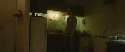 They were in full uniform.
Guns, hats, badges. - Dahmer – Monster: The Jeffrey Dahmer Story