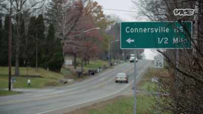They just kind of parted ways. - Small Town Secrets