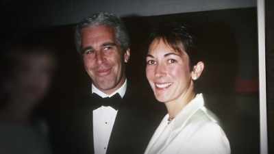 ‐ They knew exactly how
to pull you in to trust them. - Surviving Jeffrey Epstein