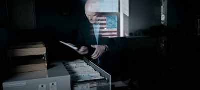 They knew that he had guns, - Enemies of the State