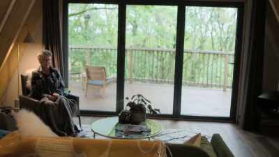 THEY LAUGH - Extraordinary Escapes with Sandi Toksvig