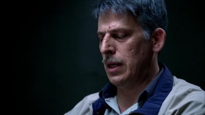 They let you play
cards in jail? - Cold Case