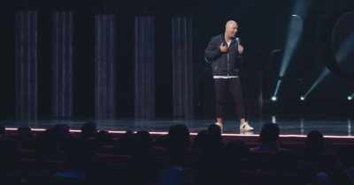 They were like, "So, Manny,
how did you prepare to fight Barrera?" - Jo Koy: In His Elements