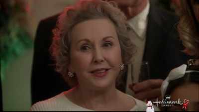 They made the whole
Christmas dinner. - Entertaining Christmas
