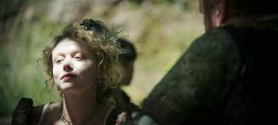 - They make a cute couple, no?
- Who? - The Serpent Queen