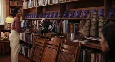 They make the publishers
clean up after the reading? - The Storied Life of A.J. Fikry
