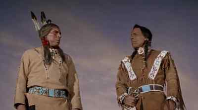 They march in column of three. - The Great Sioux Massacre