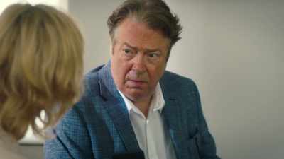 They married, five months ago. - Murder in Provence
