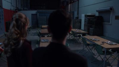 They must have left days ago. - Supergirl