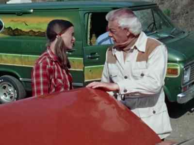 They must've gone on on foot. - Shazam!