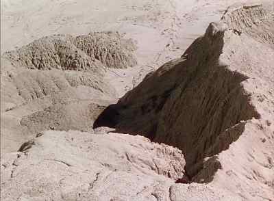 They never went down there. - Tomahawk