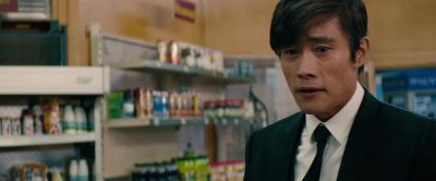 They paid me to kill you - RED 2
