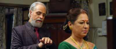 They pleaded with us,
begged us to come. - Shaadi Mein Zaroor Aana