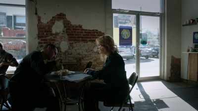 They put the--
they put the hash brown - Good Girls