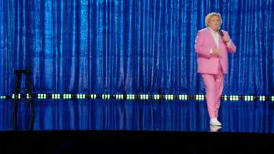 They race across town,
risking their lives. - Fortune Feimster: Crushing It